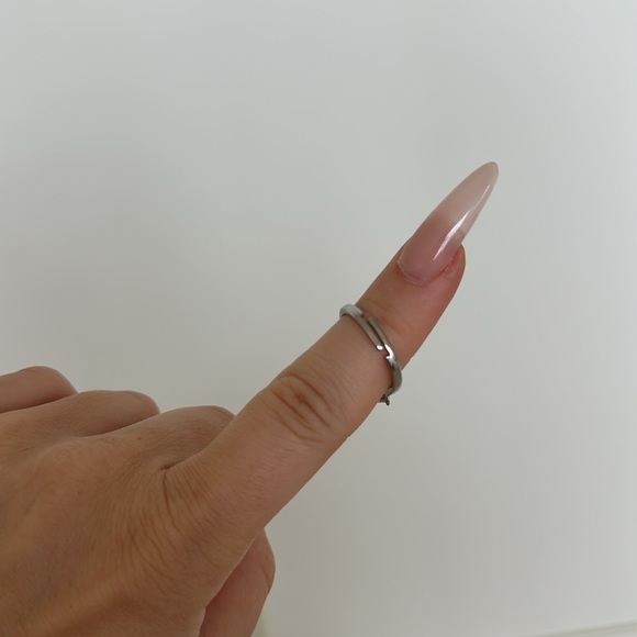 pink ring - Picture 3 of 4